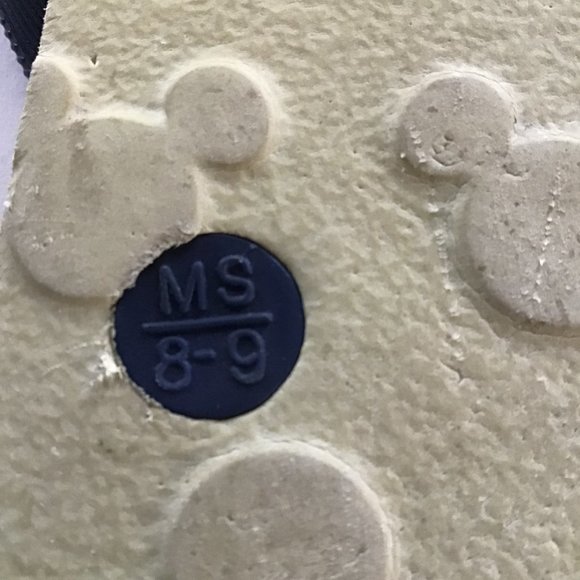 Mickey Mouse men's flip flops size 8-9 - Picture 6 of 6